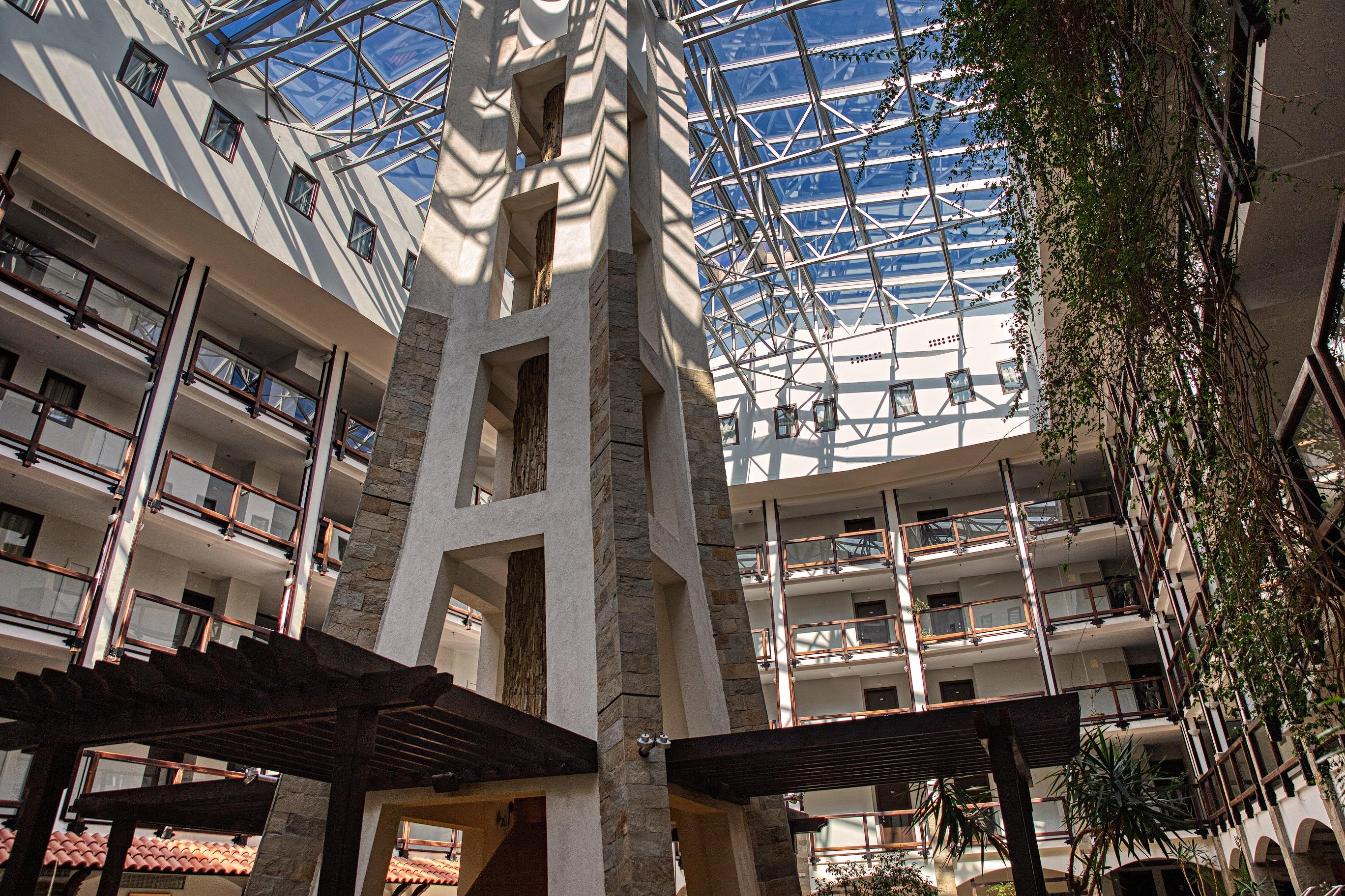 Mpm Guinness Hotel